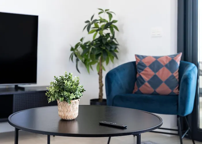 Higueron West 8422 *