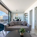 Higueron West 8422 Lejlighed *